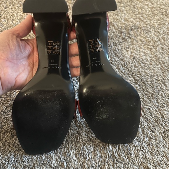 Rag & Bone red and black snake skin heel - Picture 4 of 4